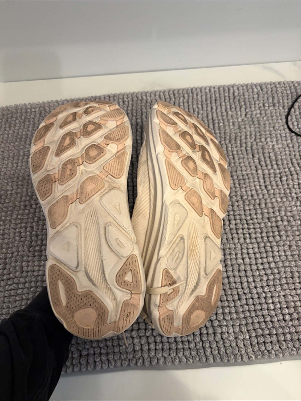 Hoka Clifton 9, 11, shifting sands/eggnog - Picture 3 of 6